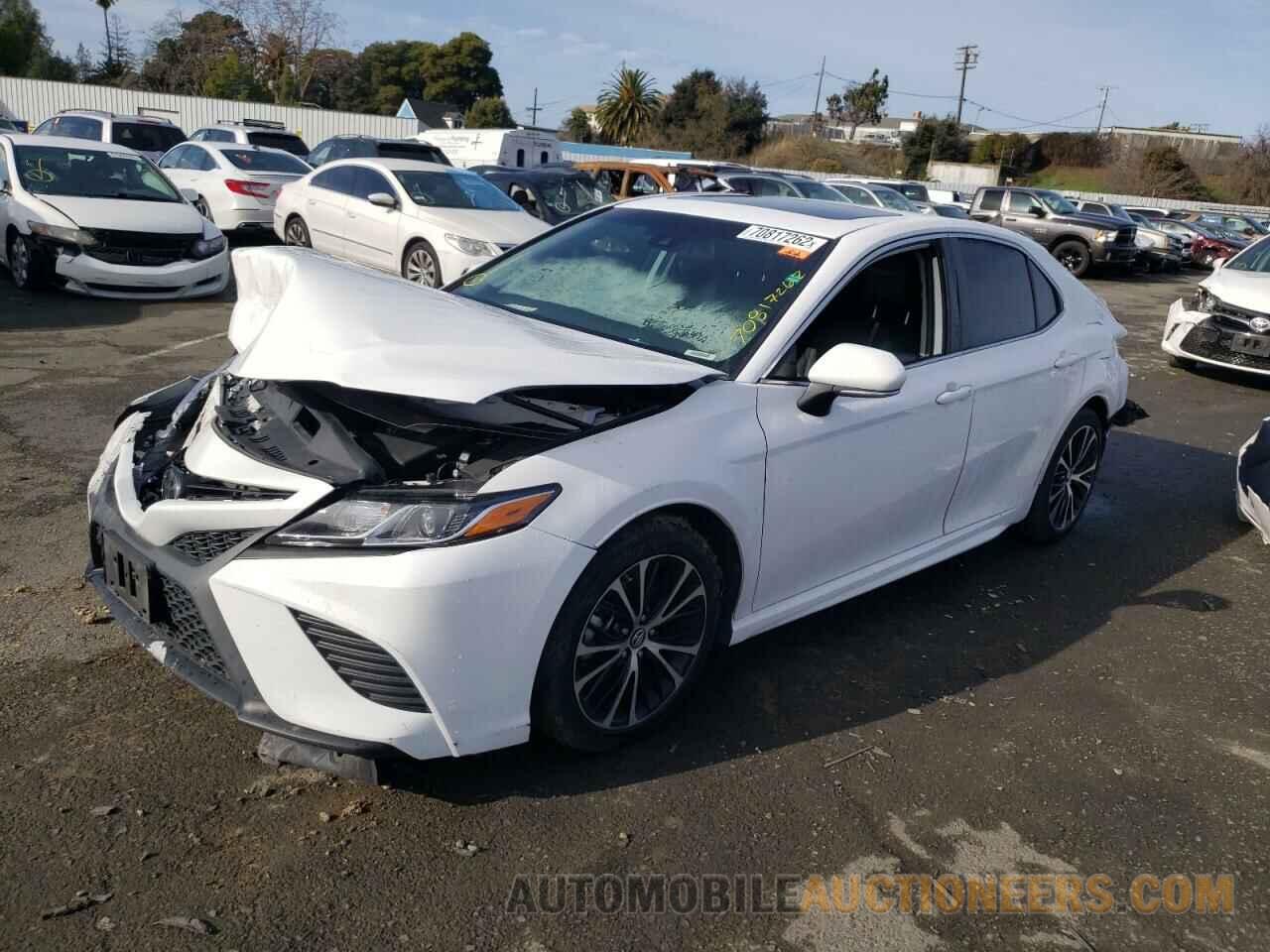 4T1B11HK8KU842755 TOYOTA CAMRY 2019