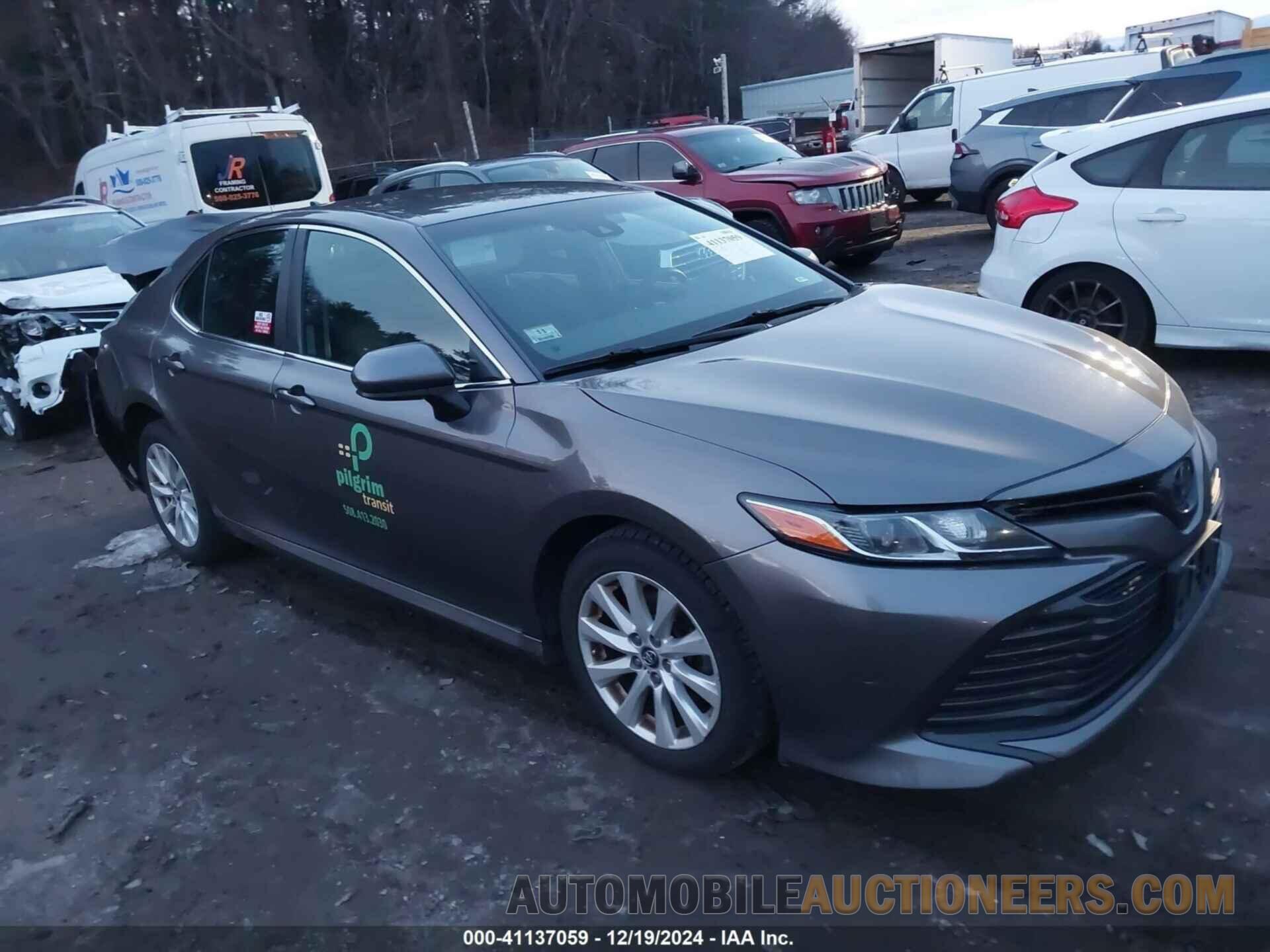 4T1B11HK8KU843811 TOYOTA CAMRY 2019