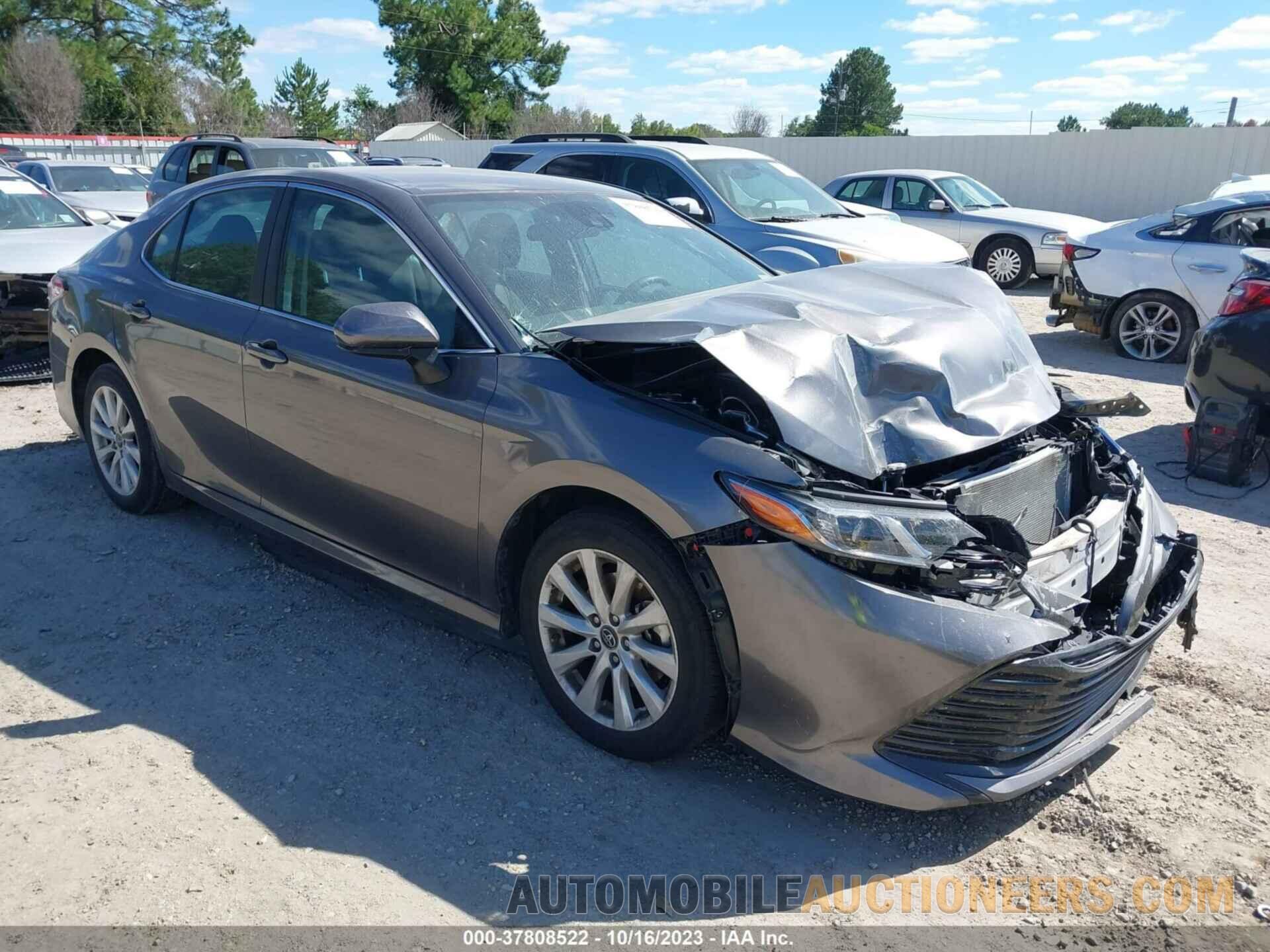 4T1B11HK8KU844893 TOYOTA CAMRY 2019