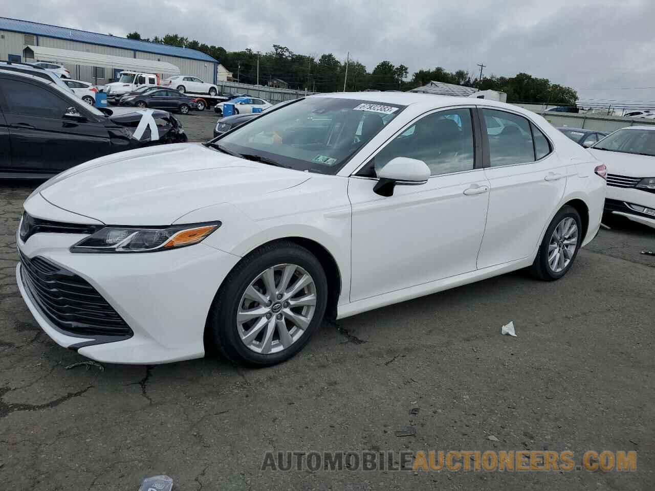 4T1B11HK9JU006547 TOYOTA CAMRY 2018