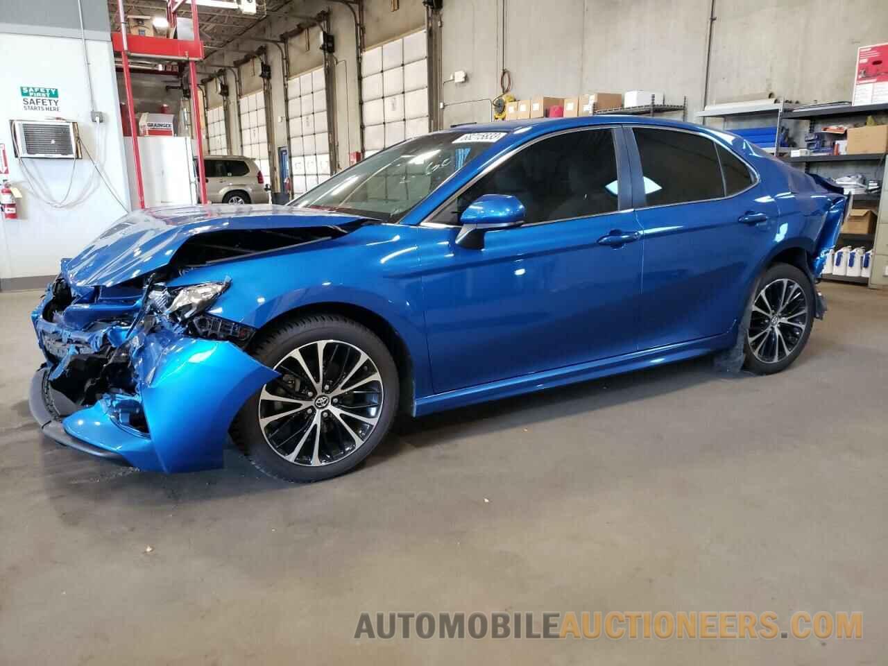 4T1B11HK9JU019766 TOYOTA CAMRY 2018