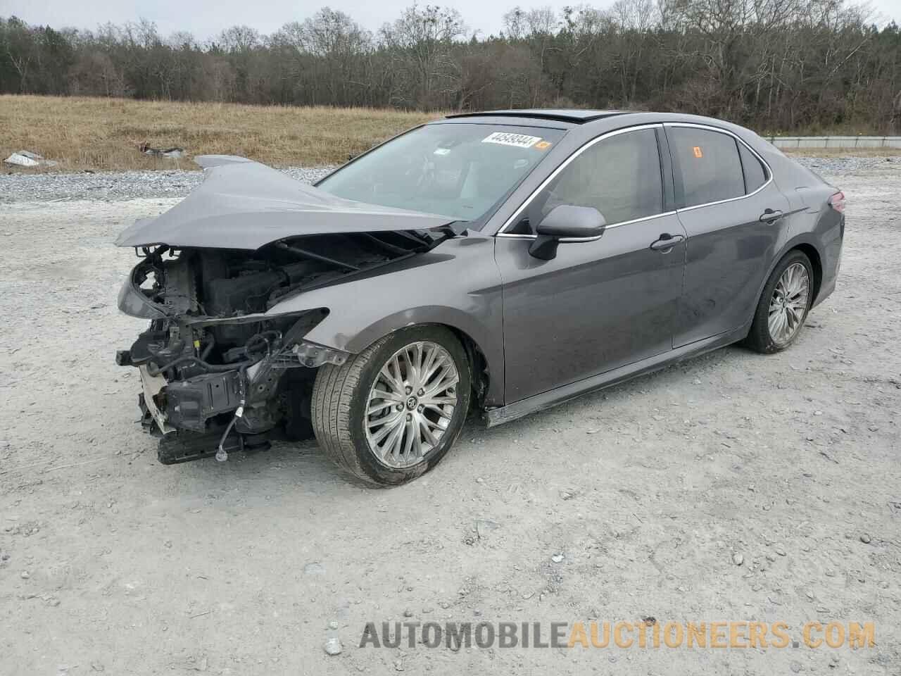 4T1B11HK9JU021338 TOYOTA CAMRY 2018