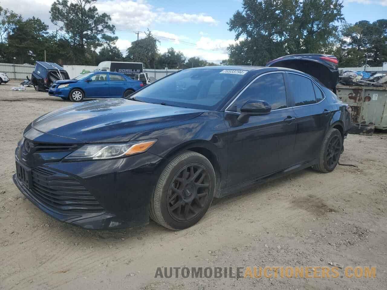 4T1B11HK9JU045204 TOYOTA CAMRY 2018