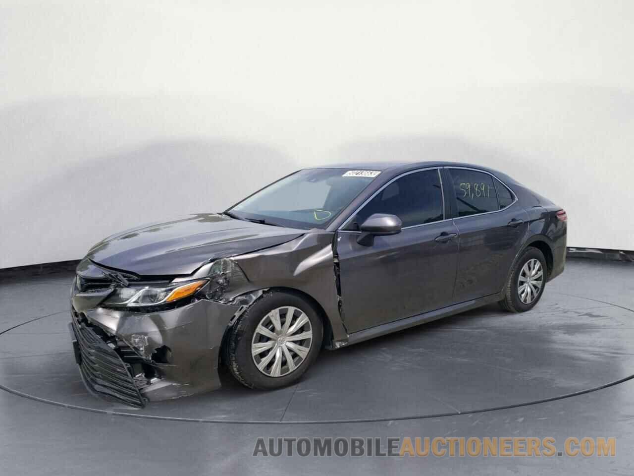 4T1B11HK9JU073326 TOYOTA CAMRY 2018