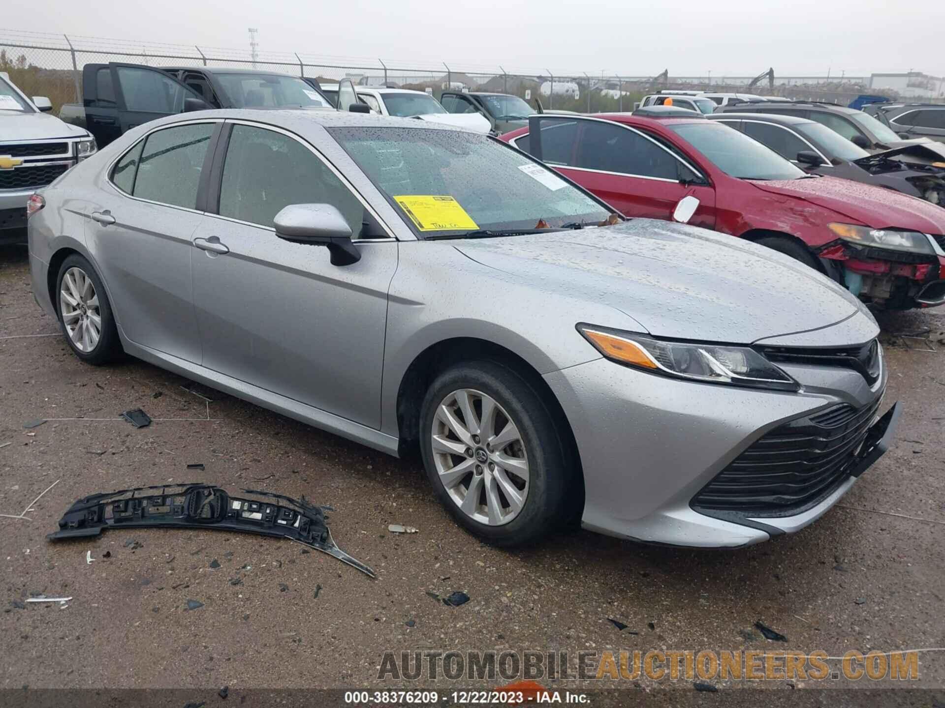 4T1B11HK9JU089025 TOYOTA CAMRY 2018