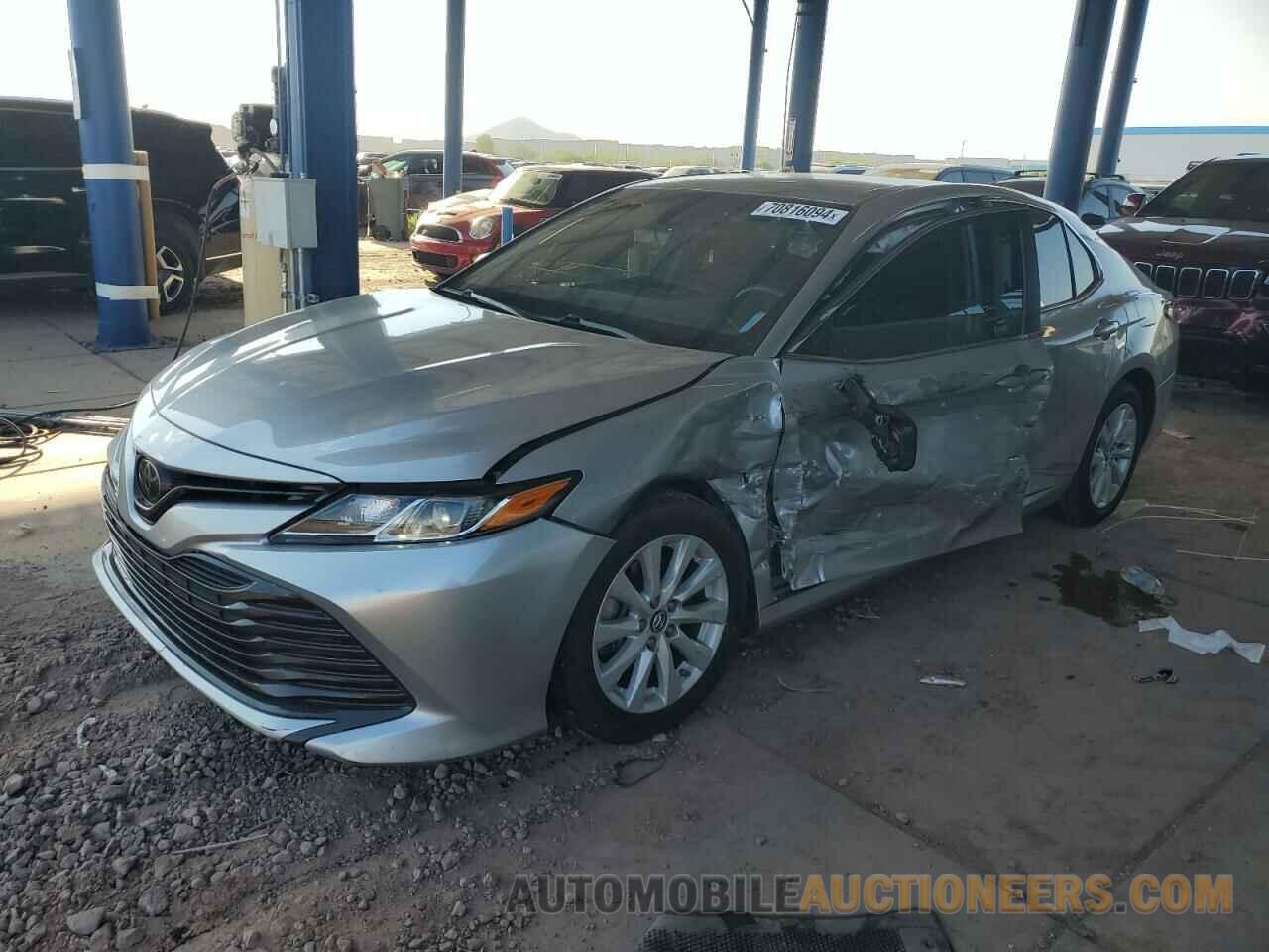 4T1B11HK9JU094712 TOYOTA CAMRY 2018