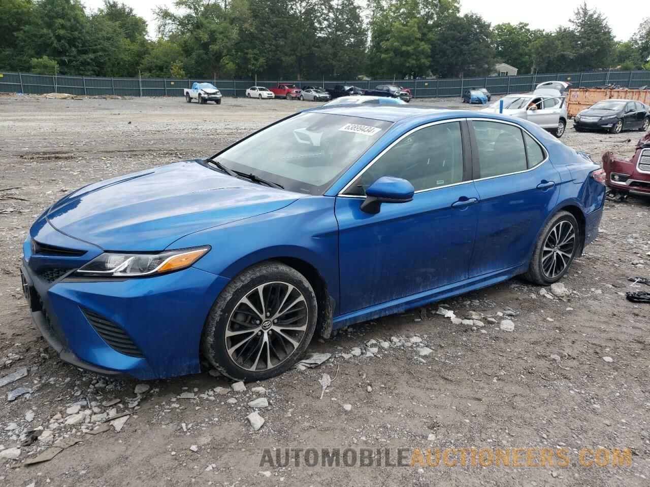 4T1B11HK9JU109709 TOYOTA CAMRY 2018