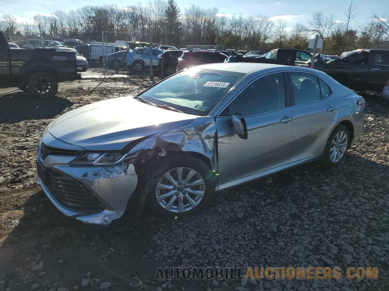 4T1B11HK9JU111234 TOYOTA CAMRY 2018