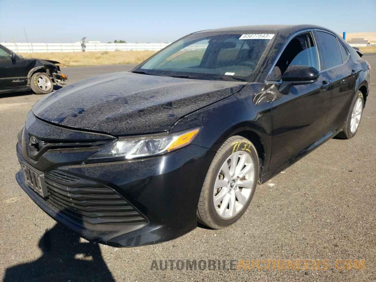 4T1B11HK9JU118734 TOYOTA CAMRY 2018