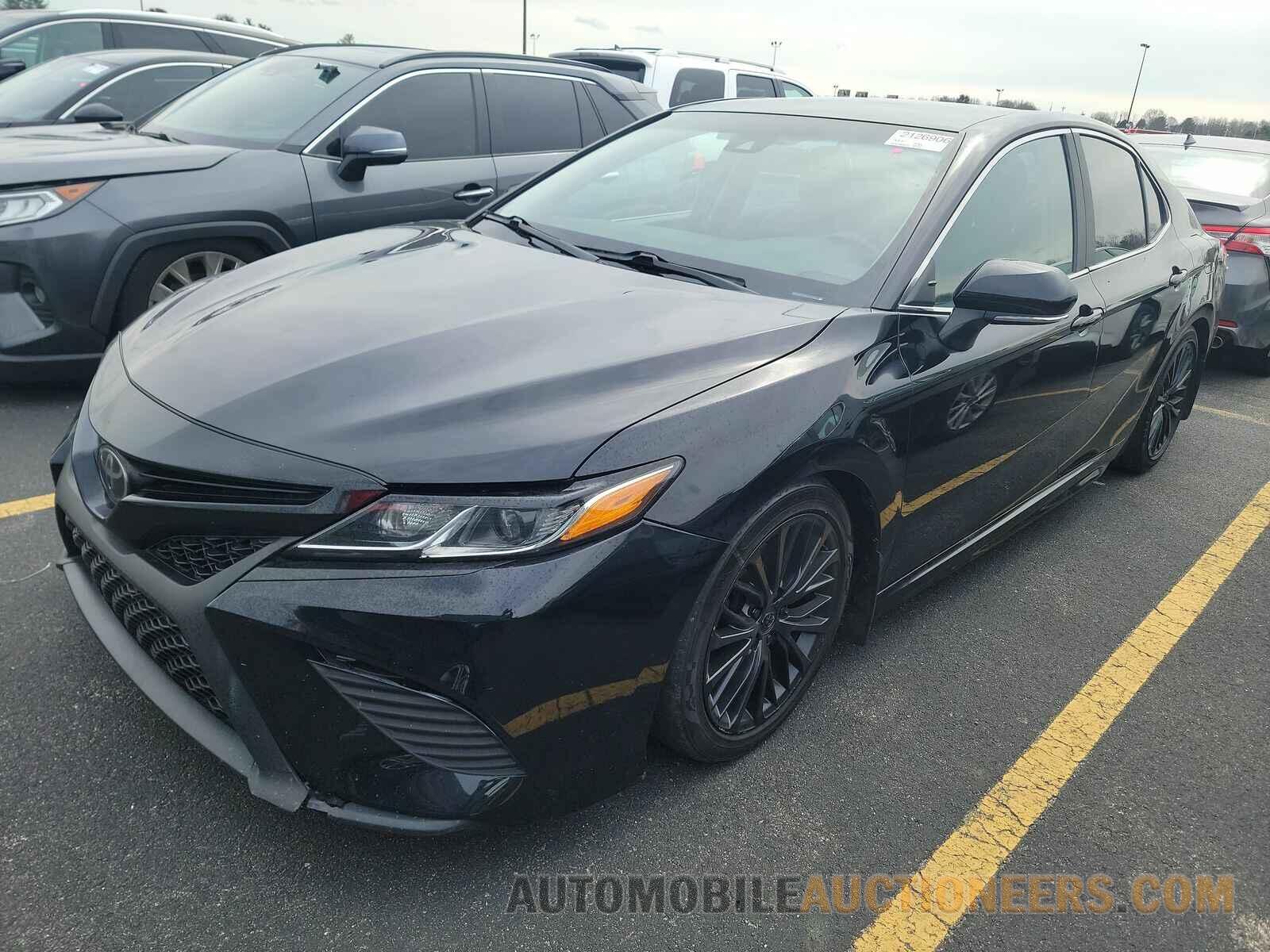 4T1B11HK9JU134819 Toyota Camry 2018