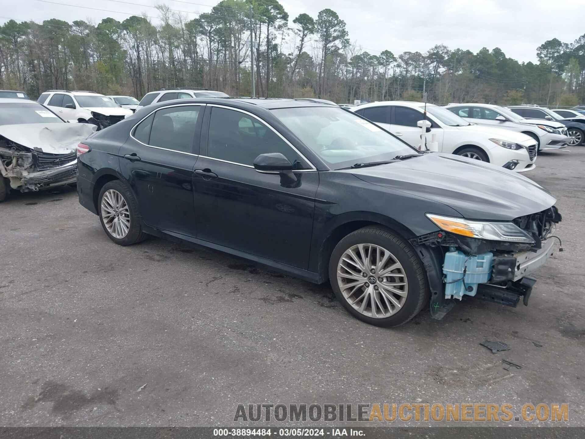 4T1B11HK9JU138224 TOYOTA CAMRY 2018