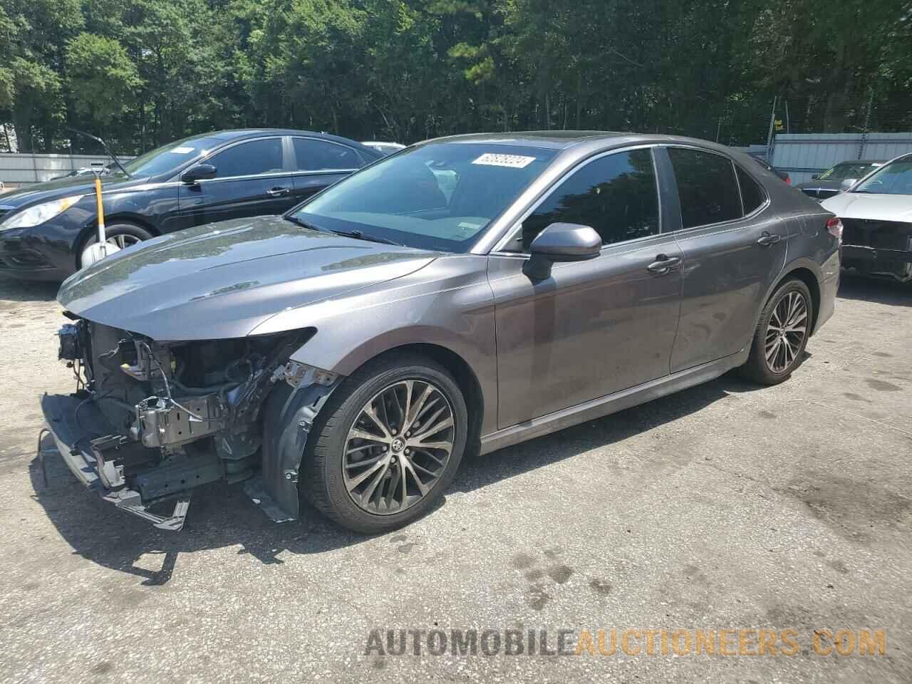 4T1B11HK9JU147005 TOYOTA CAMRY 2018