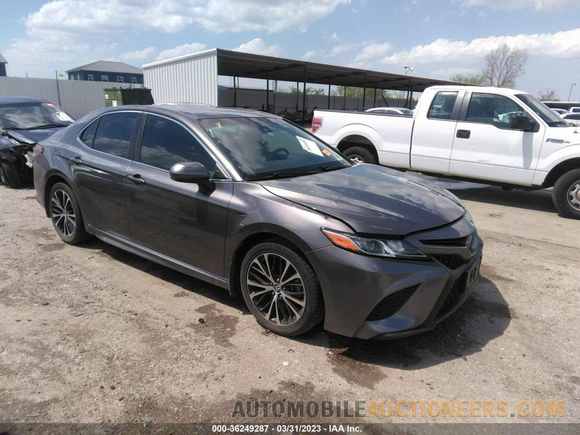 4T1B11HK9JU148834 TOYOTA CAMRY 2018