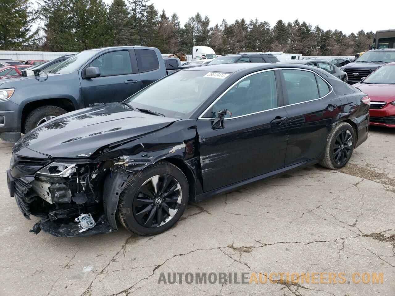 4T1B11HK9JU155508 TOYOTA CAMRY 2018