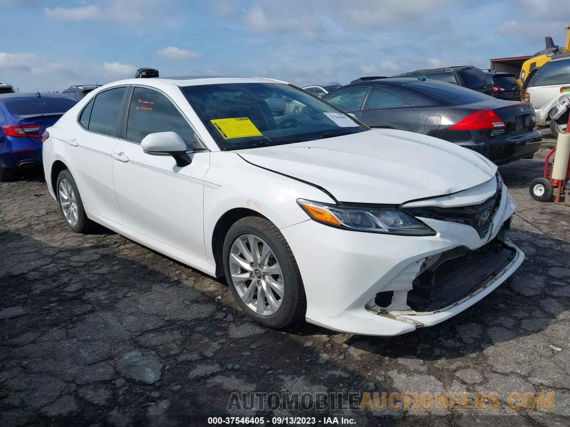 4T1B11HK9JU506398 TOYOTA CAMRY 2018