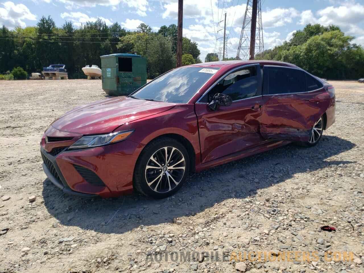 4T1B11HK9JU508474 TOYOTA CAMRY 2018