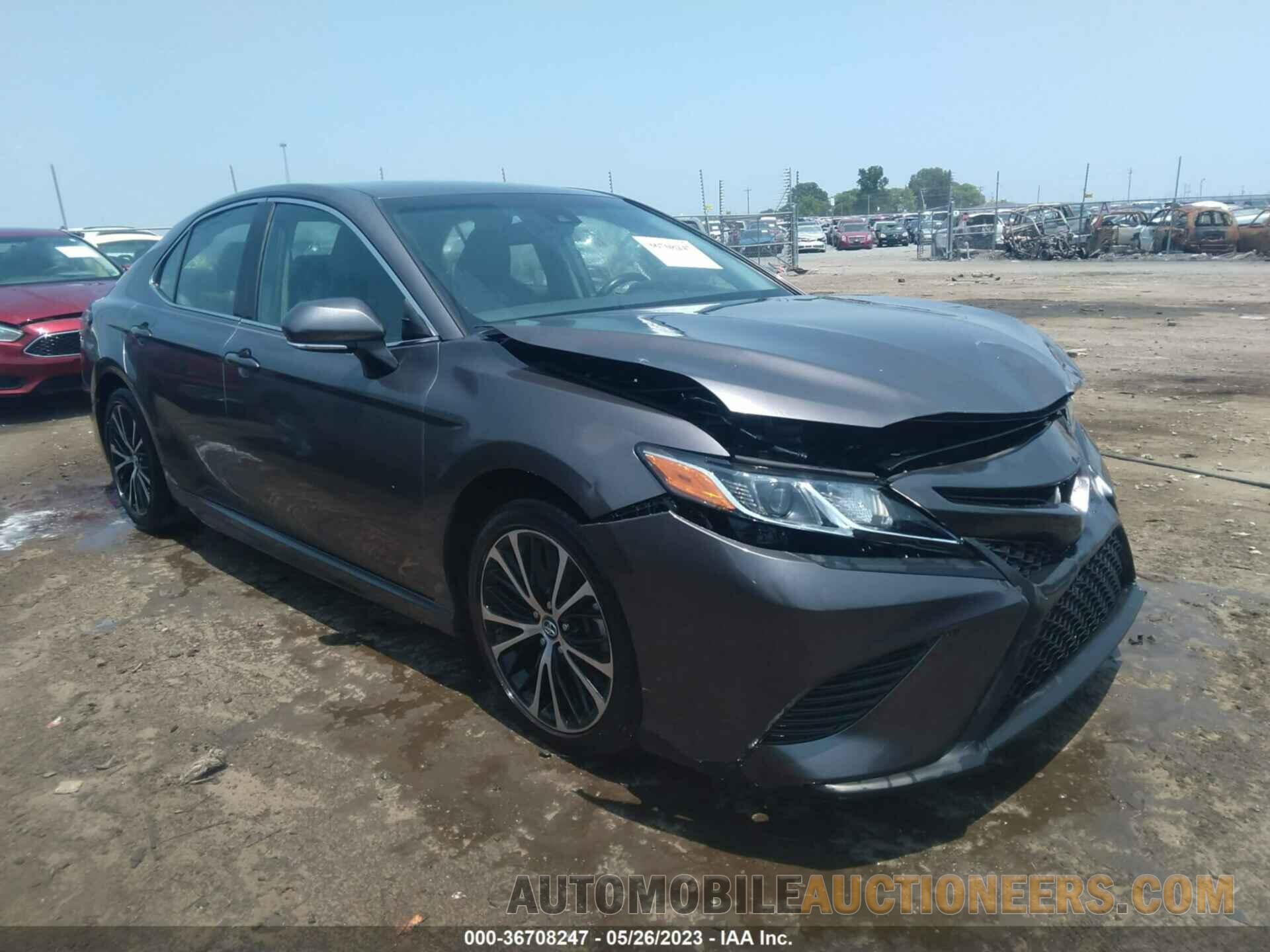 4T1B11HK9JU510886 TOYOTA CAMRY 2018