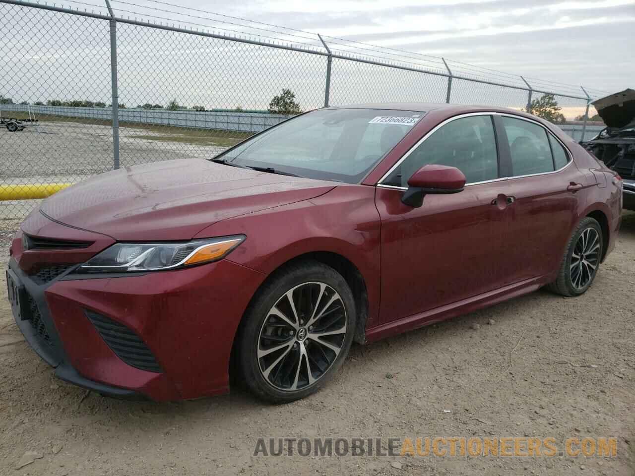 4T1B11HK9JU521449 TOYOTA CAMRY 2018