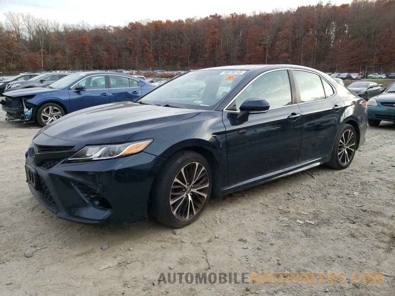 4T1B11HK9JU523234 TOYOTA CAMRY 2018