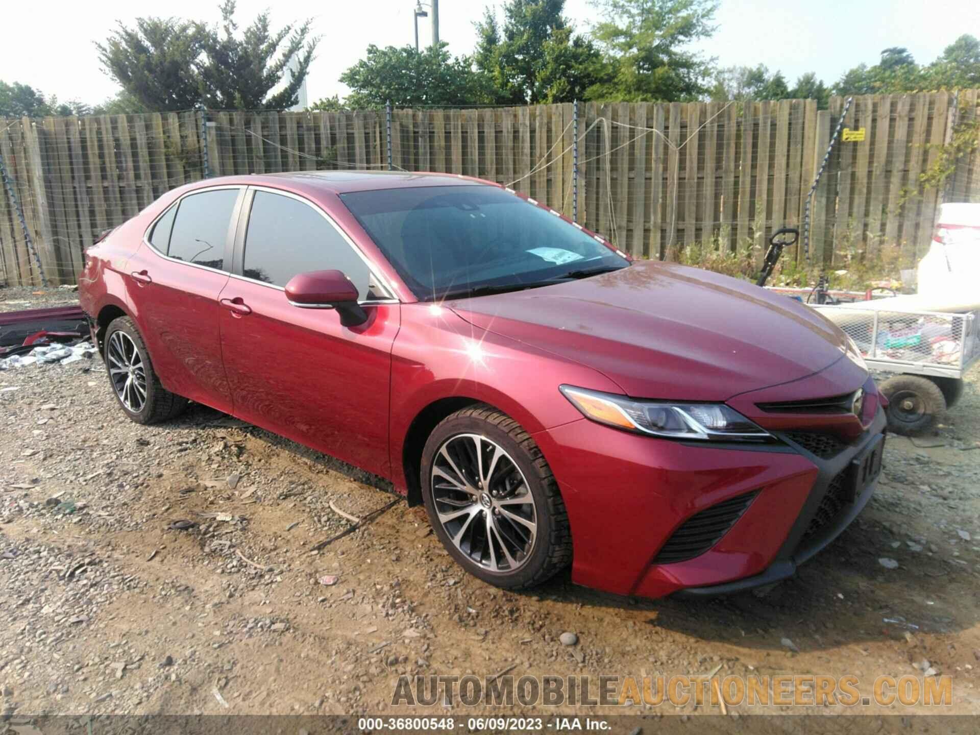 4T1B11HK9JU524965 TOYOTA CAMRY 2018