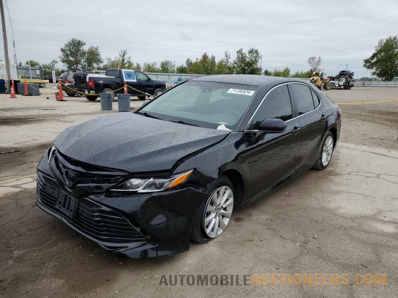 4T1B11HK9JU536470 TOYOTA CAMRY 2018