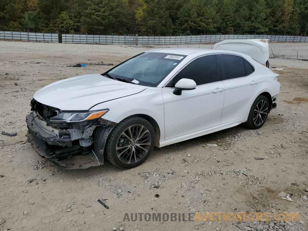 4T1B11HK9JU537134 TOYOTA CAMRY 2018