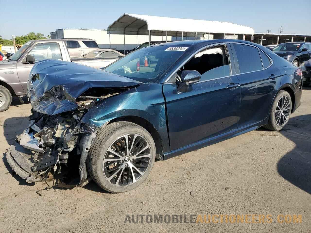 4T1B11HK9JU542091 TOYOTA CAMRY 2018