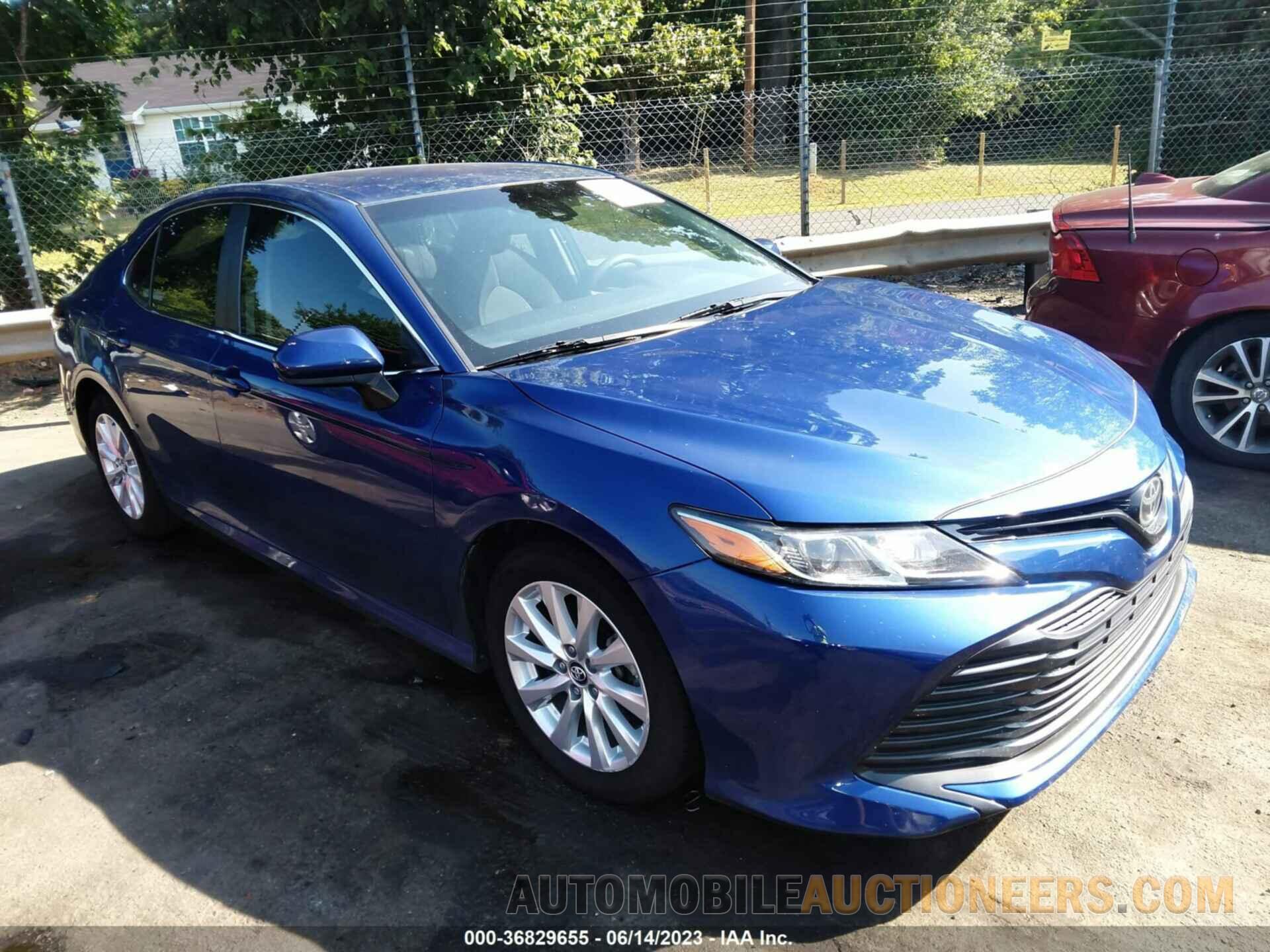 4T1B11HK9JU543399 TOYOTA CAMRY 2018