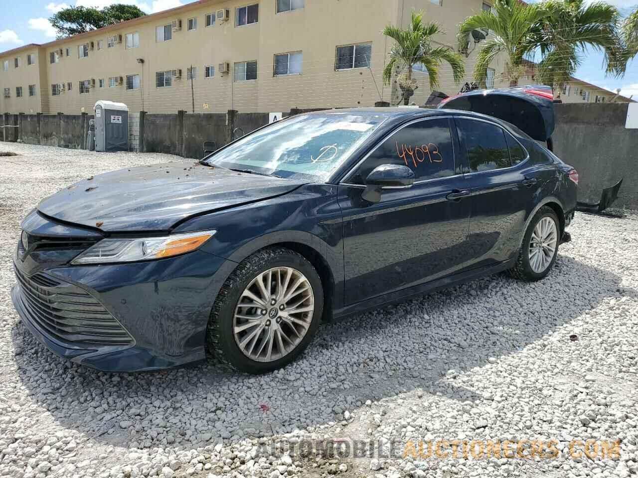 4T1B11HK9JU545394 TOYOTA CAMRY 2018