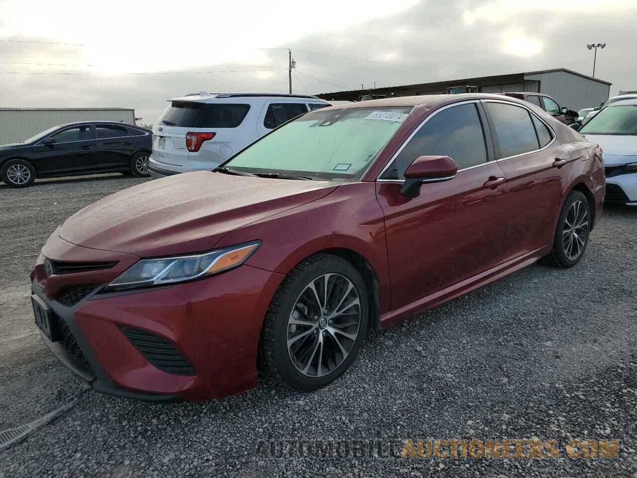 4T1B11HK9JU545489 TOYOTA CAMRY 2018