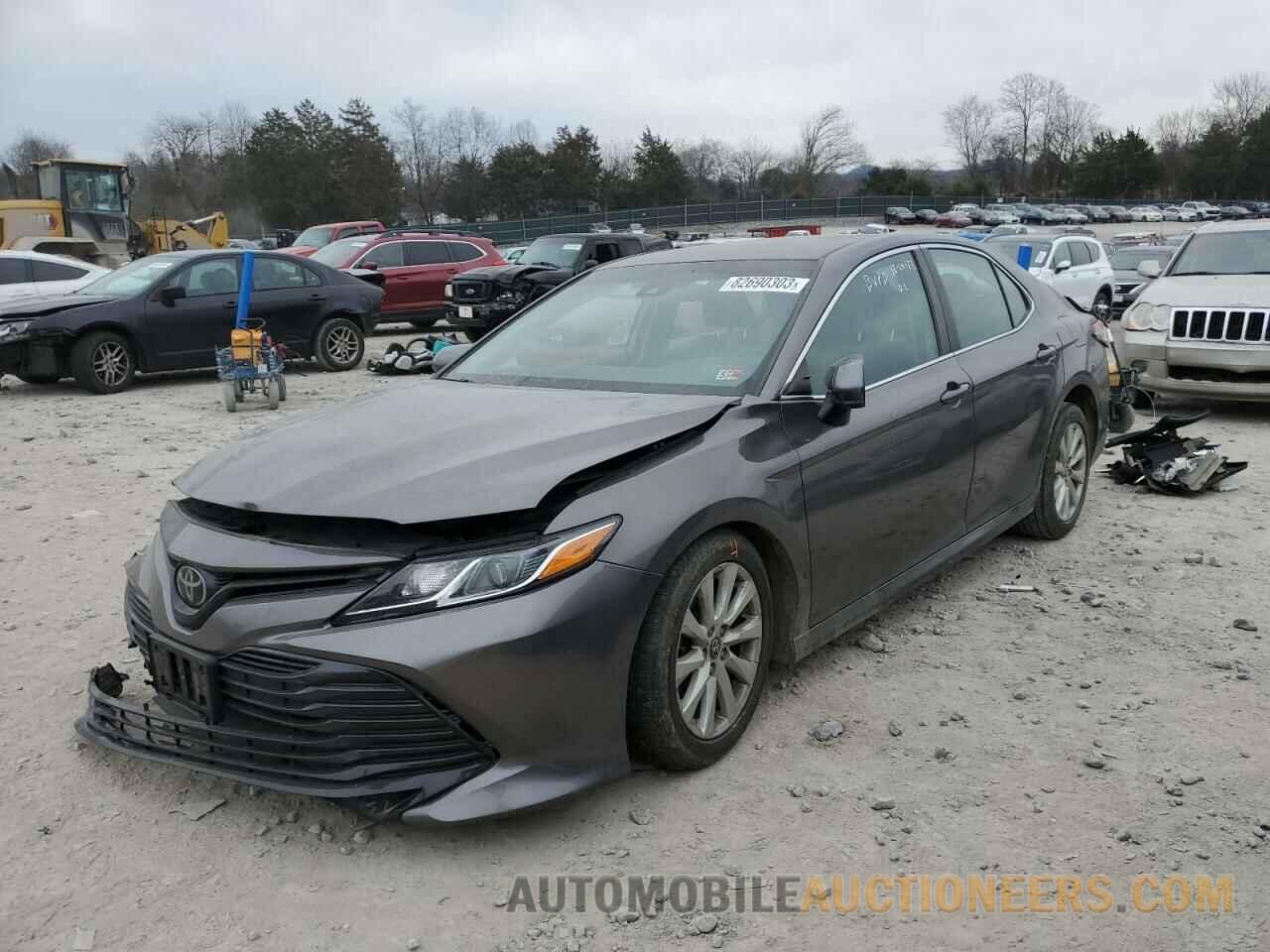 4T1B11HK9JU546514 TOYOTA CAMRY 2018