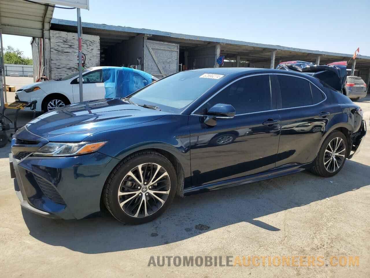 4T1B11HK9JU552247 TOYOTA CAMRY 2018