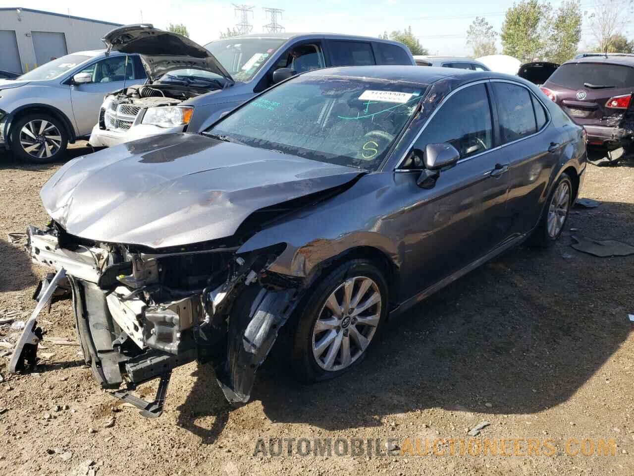 4T1B11HK9JU554435 TOYOTA CAMRY 2018