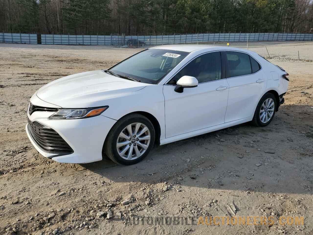 4T1B11HK9JU569162 TOYOTA CAMRY 2018