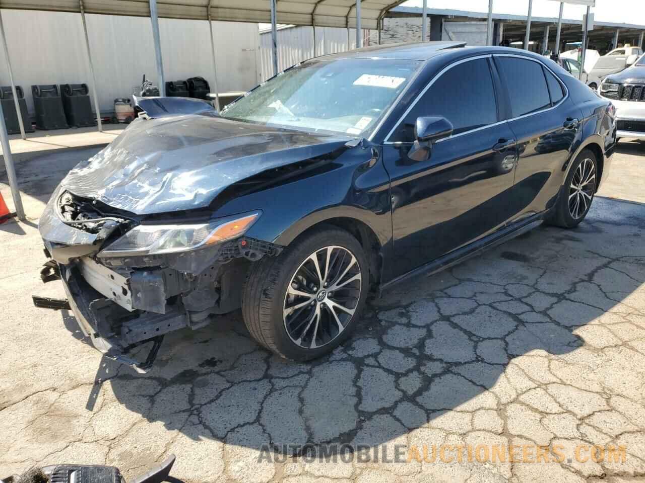 4T1B11HK9JU573969 TOYOTA CAMRY 2018