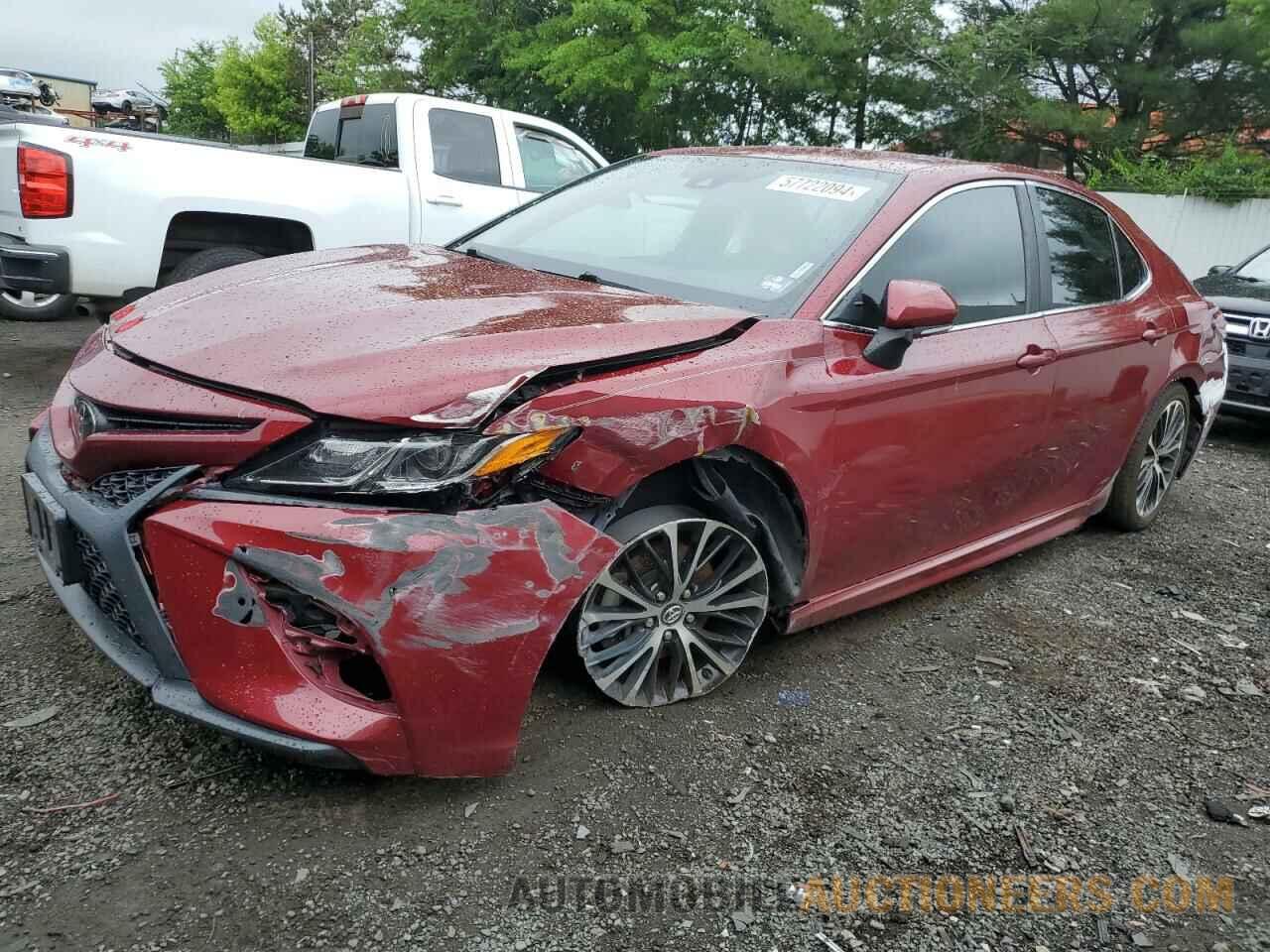 4T1B11HK9JU583384 TOYOTA CAMRY 2018