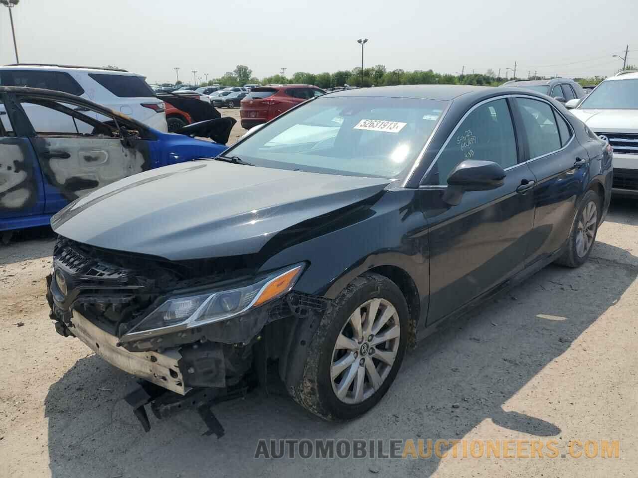 4T1B11HK9JU595681 TOYOTA CAMRY 2018