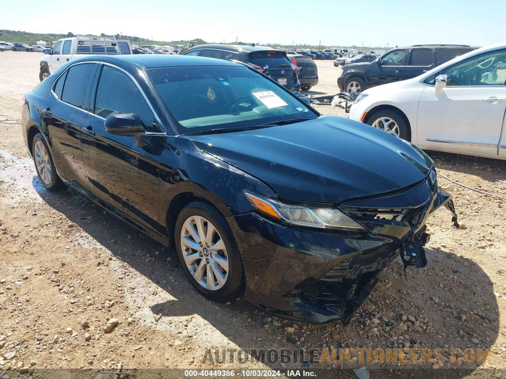 4T1B11HK9JU601348 TOYOTA CAMRY 2018