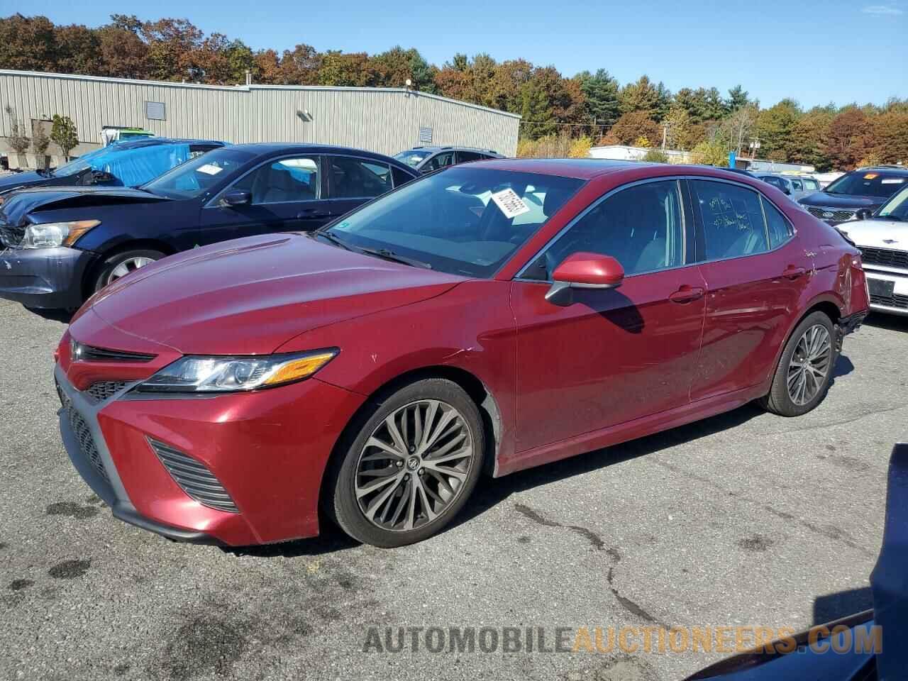 4T1B11HK9JU601656 TOYOTA CAMRY 2018