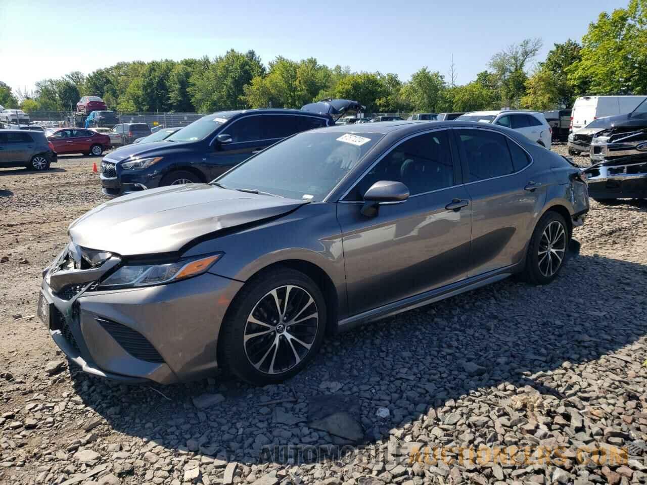 4T1B11HK9JU616478 TOYOTA CAMRY 2018