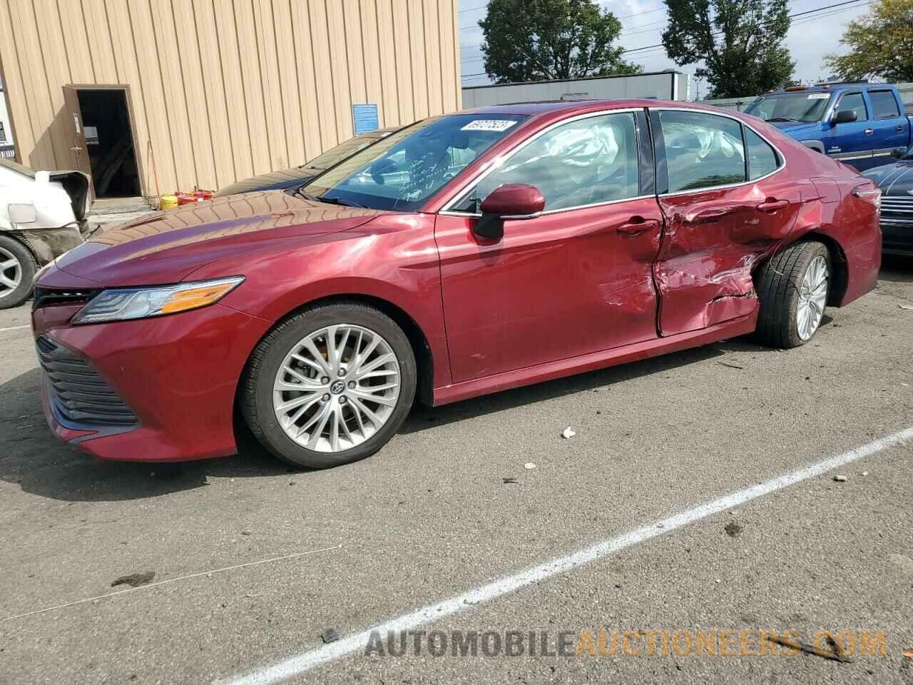 4T1B11HK9JU621924 TOYOTA CAMRY 2018