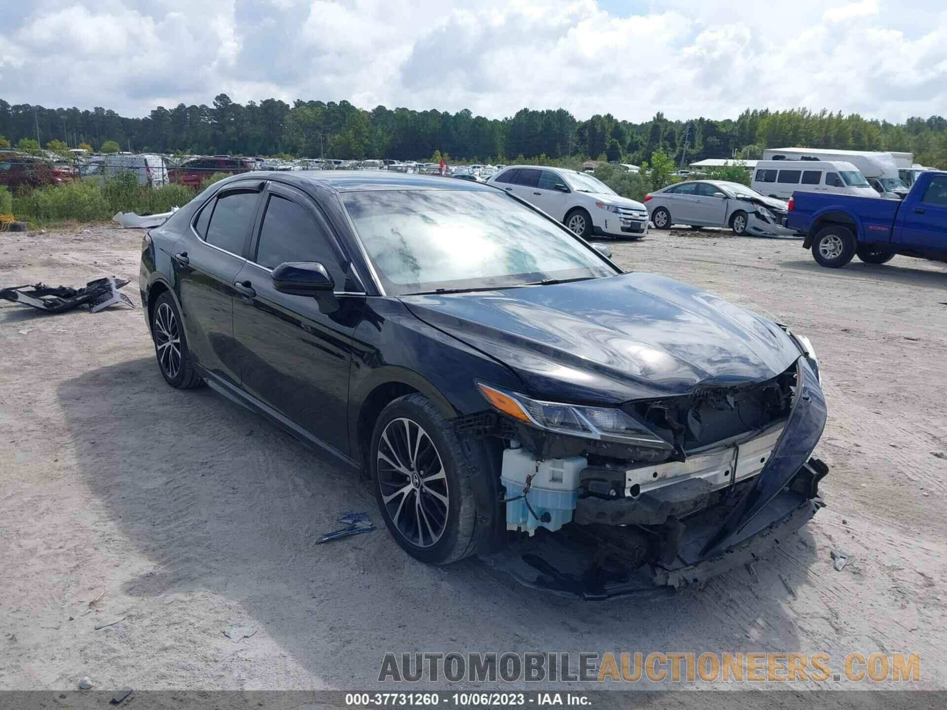 4T1B11HK9JU622619 TOYOTA CAMRY 2018