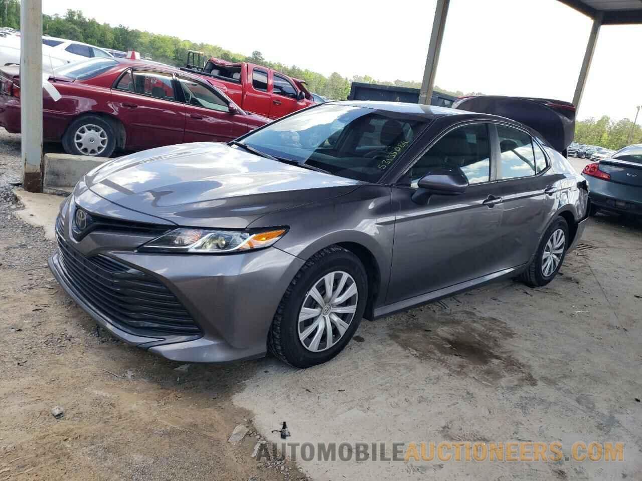 4T1B11HK9JU625536 TOYOTA CAMRY 2018