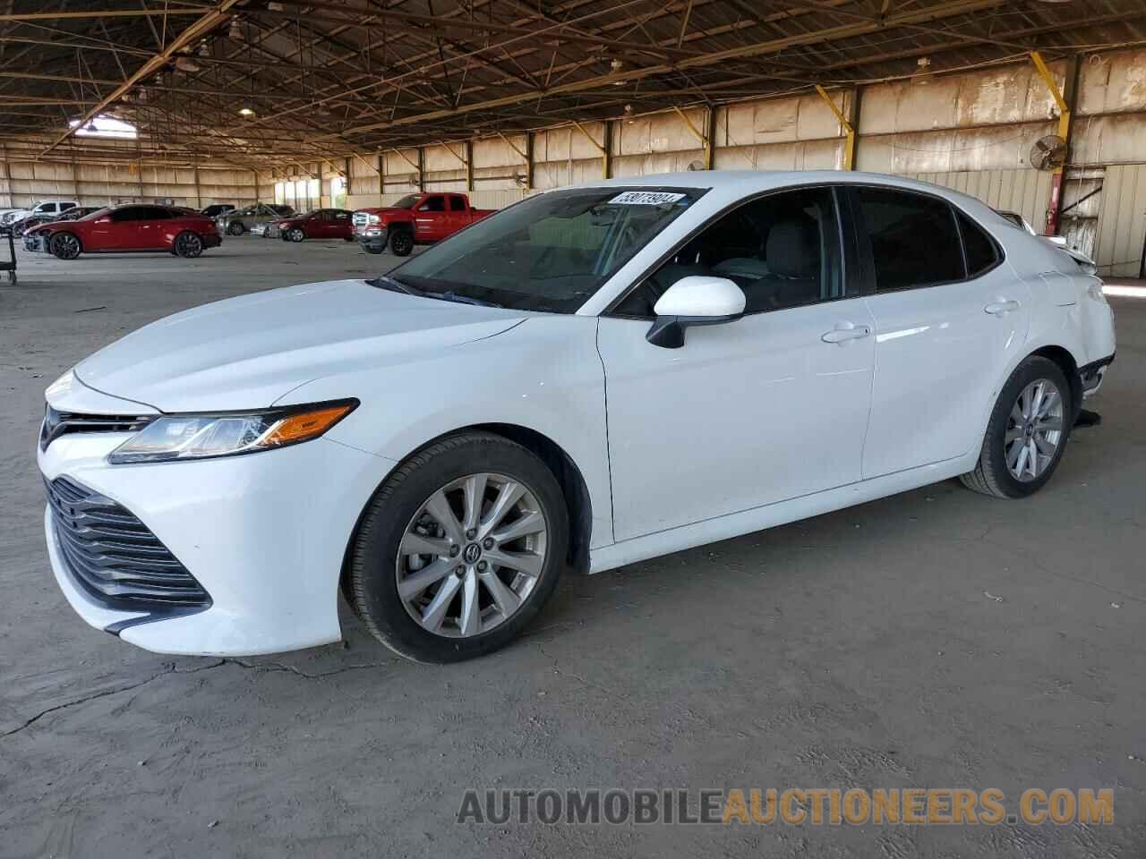 4T1B11HK9JU635886 TOYOTA CAMRY 2018