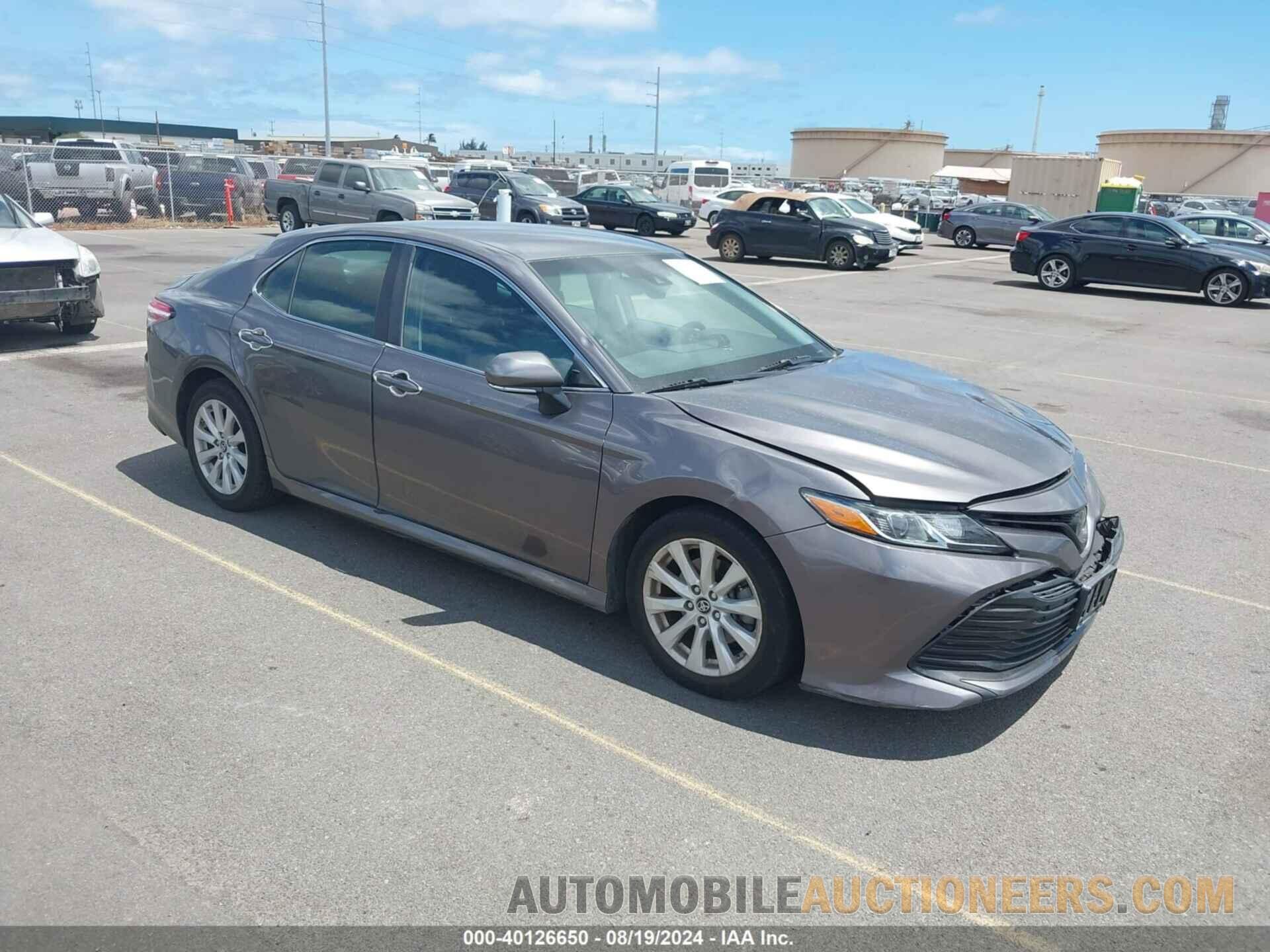 4T1B11HK9JU646029 TOYOTA CAMRY 2018