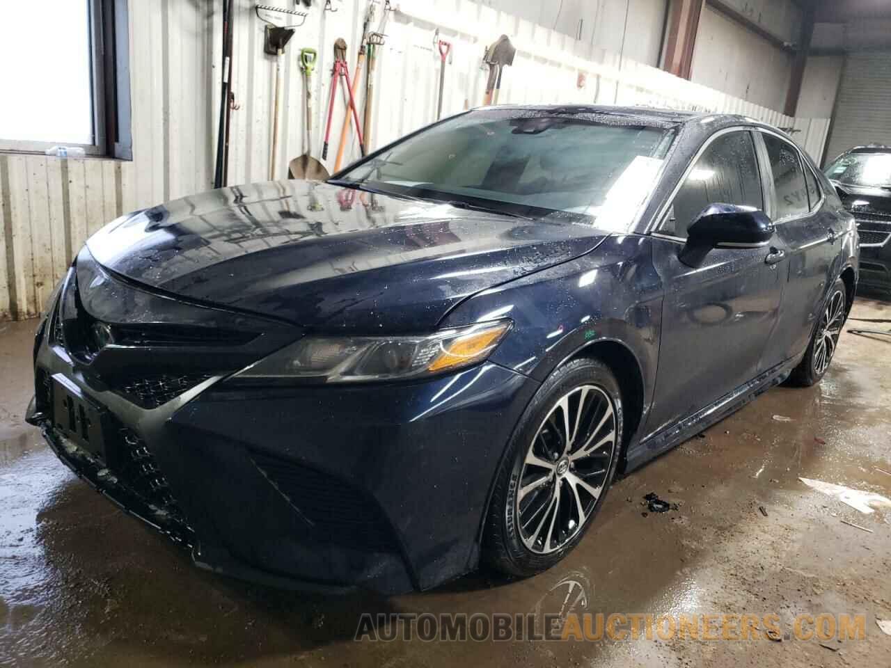 4T1B11HK9JU654762 TOYOTA CAMRY 2018