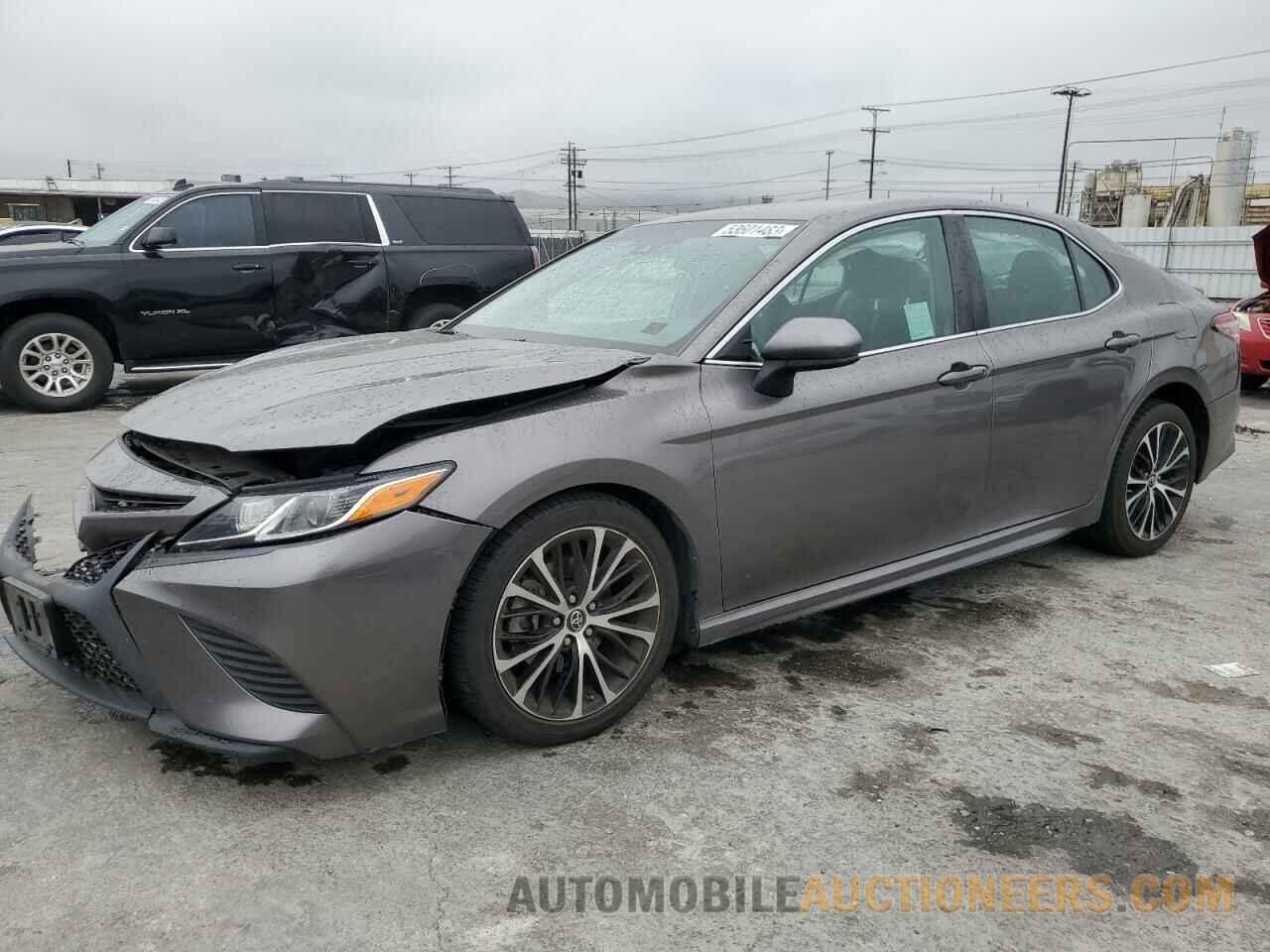 4T1B11HK9JU658553 TOYOTA CAMRY 2018