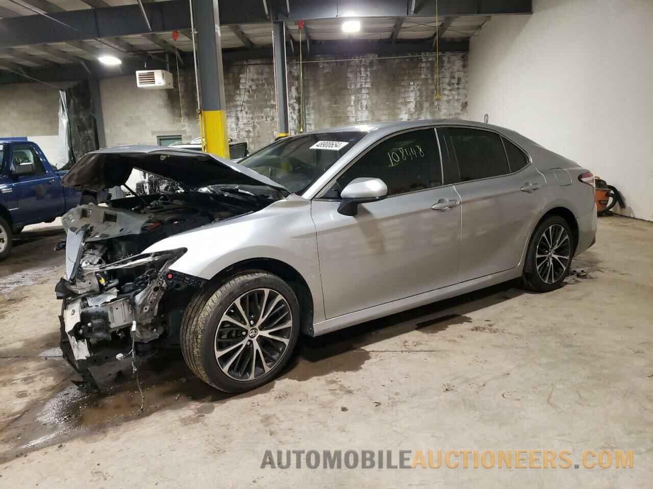 4T1B11HK9JU664921 TOYOTA CAMRY 2018