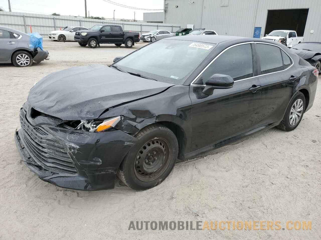 4T1B11HK9JU674834 TOYOTA CAMRY 2018