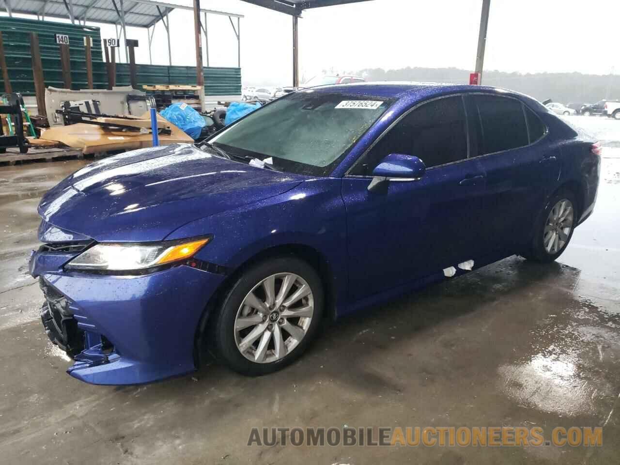 4T1B11HK9JU676339 TOYOTA CAMRY 2018